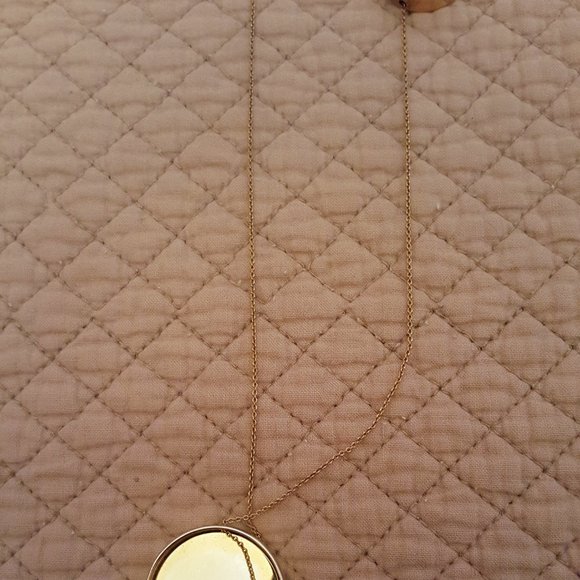 House of Harlow Leather et Metal Sunburst Pendant Necklace in Gold - Picture 5 of 6